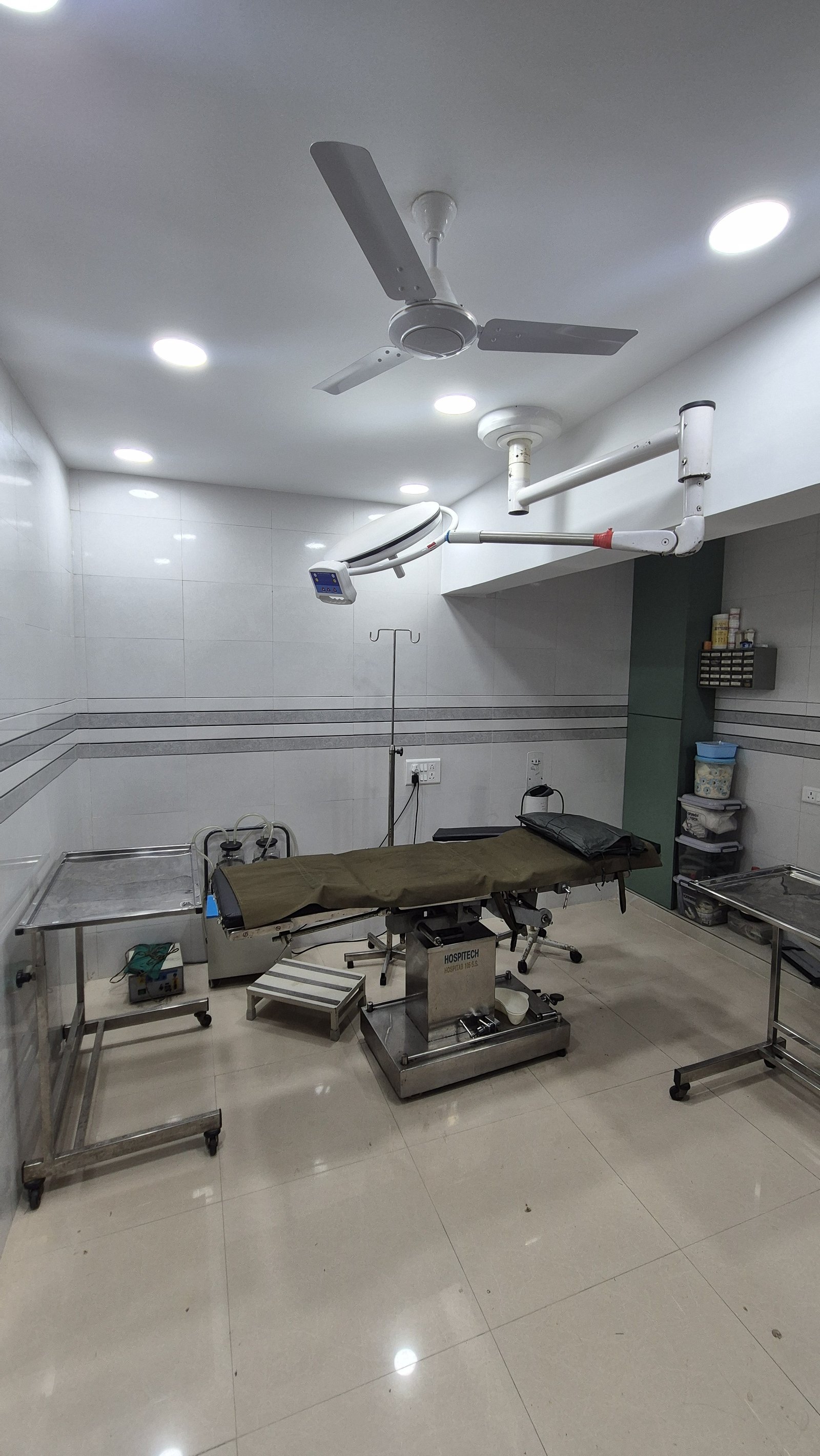 Minor OT and procedure room